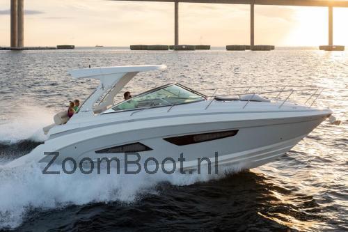 Regal 33 Express specificaties